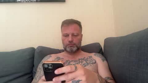 Snapshot of tattoomanforgirls chatting on 07-06-26, 11:07 tattoomanforgirls online show from 07-06-26, 11:07