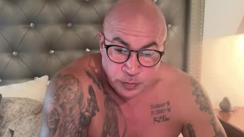 tattoosandabs online show from 02-05-25, 03:31