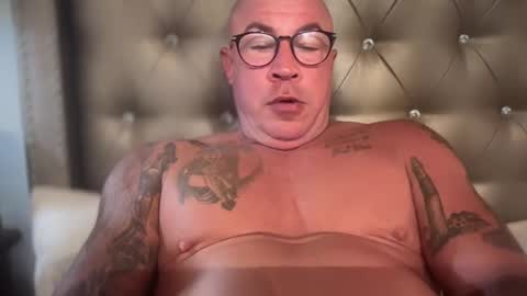 tattoosandabs online show from 03-11-25, 08:41