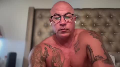 tattoosandabs online show from 03-12-25, 03:57