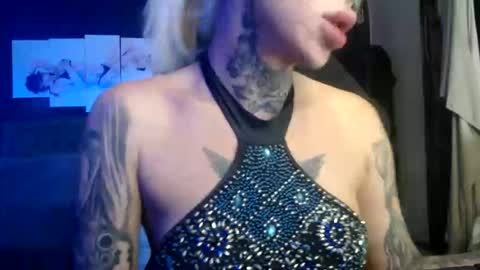 Snapshot of tatuada_safada chatting on 06-02-26, 02:13 tatuada_safada online show from 06-02-26, 02:13