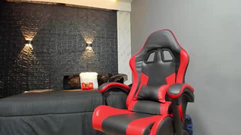  T A U R U S  online show from 10-20-25, 03:29