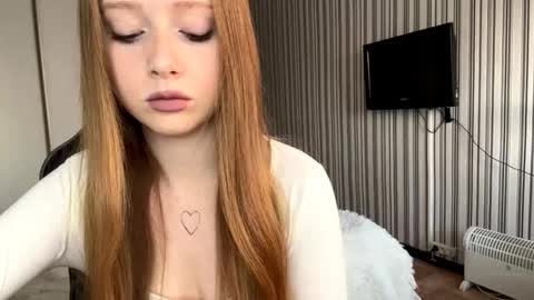 Emily online show from 02-05-26, 09:14