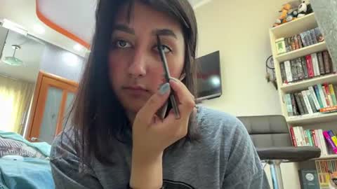 Snapshot of tawnyamartinek chatting on 06-16-26, 06:16 Riza online show from 06-16-26, 06:16