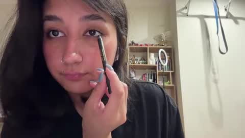 Snapshot of tawnyamartinek chatting on 06-21-26, 07:11 Riza online show from 06-21-26, 07:11
