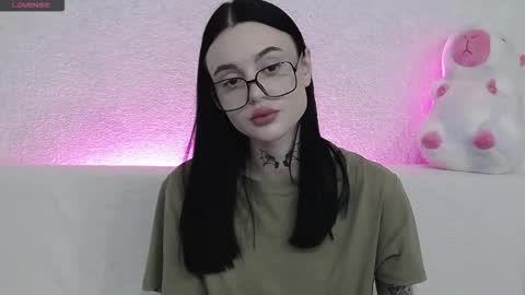 Taya online show from 11-22-25, 07:13