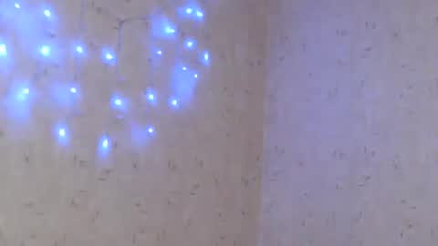 Taya online show from 01-15-26, 09:40