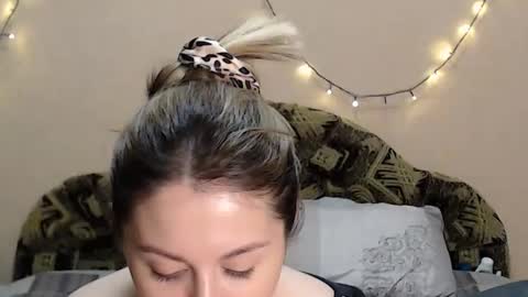 Snapshot of tayagirl chatting on 04-30-26, 08:48 Taya online show from 04-30-26, 08:48