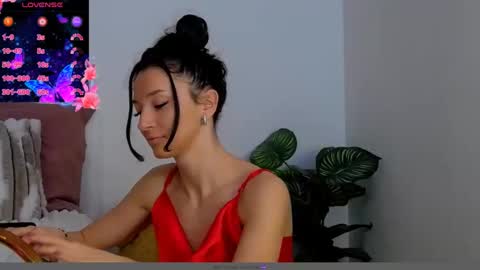 Snapshot of tayakayan chatting on 12-25-24, 03:08 TayaKayan online show from 12-25-24, 03:08