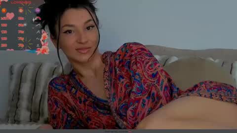 Snapshot of tayakayan chatting on 03-01-25, 03:53 TayaKayan online show from 03-01-25, 03:53