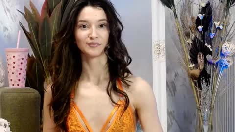 TayaKayan online show from 01-12-26, 01:49