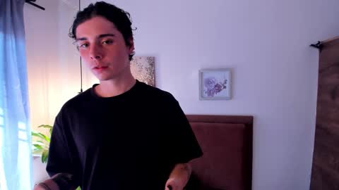     online show from 02-09-26, 08:02