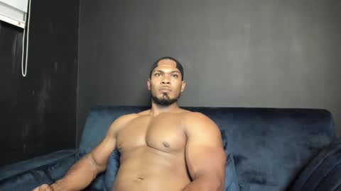 Snapshot of tayler_waka chatting on 02-19-25, 03:28 Tyler online show from 02-19-25, 03:28