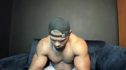 Snapshot of tayler_waka chatting on 03-01-25, 11:58 Tyler online show from 03-01-25, 11:58