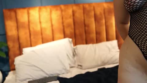 Snapshot of taylerkim chatting on 09-24-25, 06:33 Teylor Kim online show from 09-24-25, 06:33