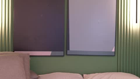 Snapshot of taylerkim chatting on 09-25-25, 05:05 Teylor Kim online show from 09-25-25, 05:05