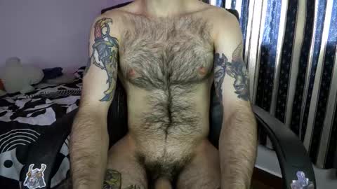 Snapshot of taylor__06 chatting on 03-27-26, 06:29 Taylor online show from 03-27-26, 06:29