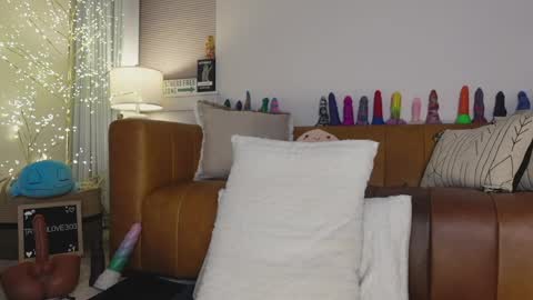 Snapshot of taylor_love_303 chatting on 04-12-26, 10:09 Taylor -- online show from 04-12-26, 10:09