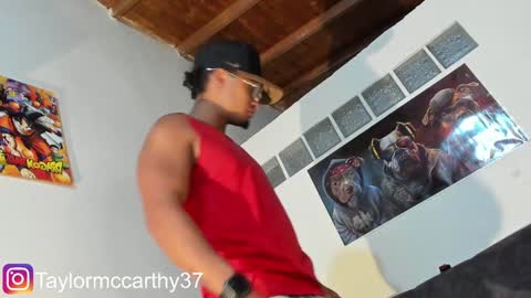 Snapshot of taylor_mccarthy_1 chatting on 01-22-25, 01:42 Taylor Mccarthy online show from 01-22-25, 01:42