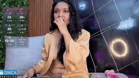 Tay online show from 10-14-25, 03:18