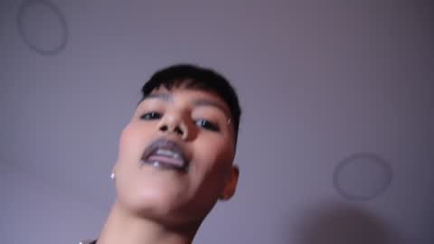 Taylor online show from 01-07-25, 01:46