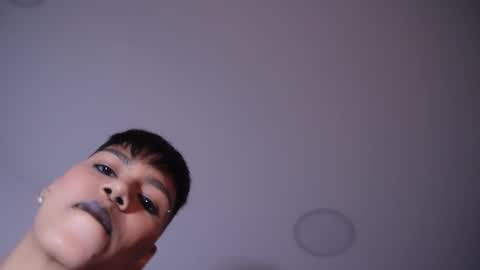 Taylor online show from 11-28-25, 10:45