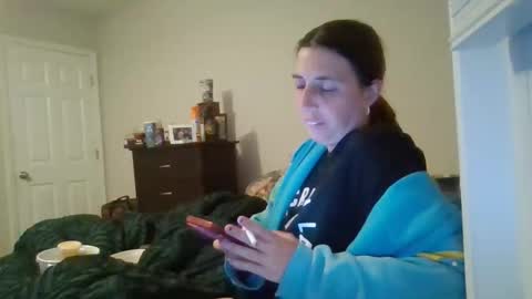 taylorslay online show from 06-10-26, 02:01