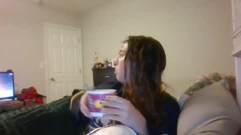Snapshot of taylorslay chatting on 06-27-26, 02:05 taylorslay online show from 06-27-26, 02:05