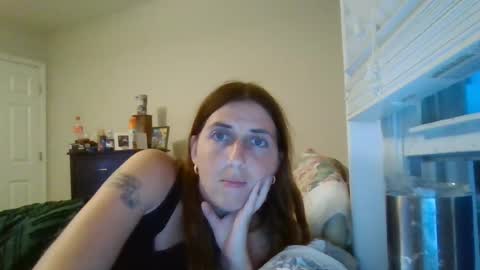 Snapshot of taylorslay chatting on 07-06-26, 12:40 taylorslay online show from 07-06-26, 12:40