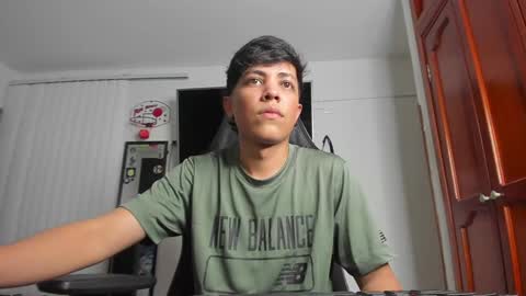 Snapshot of taylorsorf chatting on 12-11-24, 11:32 taylorsorf online show from 12-11-24, 11:32