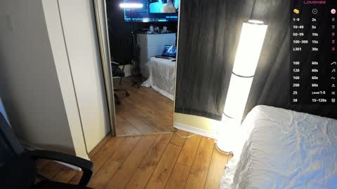 Taylor Tait online show from 12-06-24, 07:23