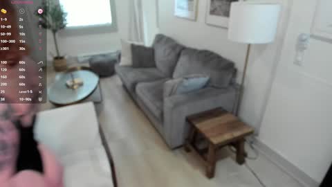 Taylor Tait online show from 01-30-25, 04:55