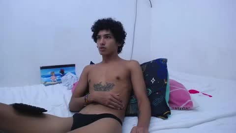 Tayron online show from 12-22-24, 08:47