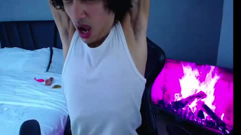 Tayron online show from 04-30-26, 02:12