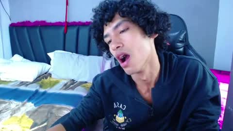 Tayron online show from 05-24-26, 03:06