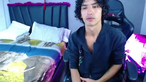 Tayron online show from 05-25-26, 06:36
