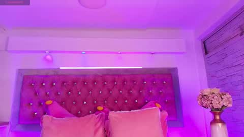 Sofia online show from 12-14-25, 08:35