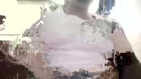 Luis online show from 12-06-24, 02:24