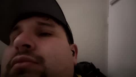 Luis online show from 02-19-25, 03:39