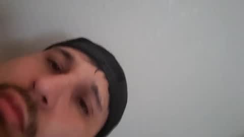 Luis online show from 03-11-25, 04:51