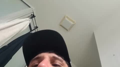 Luis online show from 10-09-25, 07:01