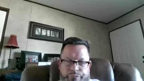 Snapshot of tdhawk87 chatting on 05-07-26, 10:04 tdhawk87 online show from 05-07-26, 10:04