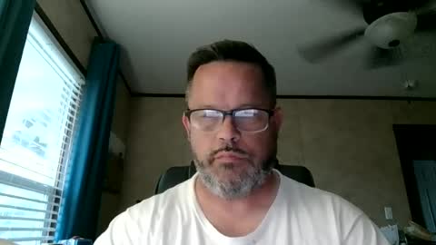 Snapshot of tdhawk87 chatting on 06-14-26, 01:14 tdhawk87 online show from 06-14-26, 01:14