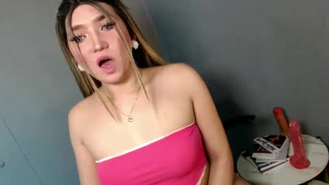 ellaine online show from 01-12-25, 09:51