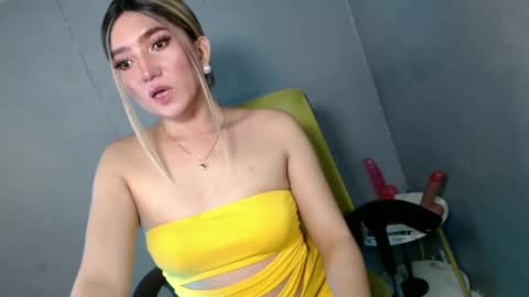 ellaine online show from 02-02-25, 10:13