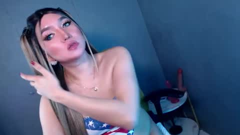 ellaine online show from 02-24-25, 01:02