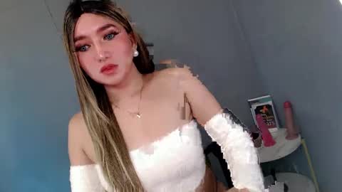 ellaine online show from 03-09-25, 01:14