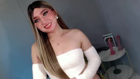 ellaine online show from 03-10-25, 12:40