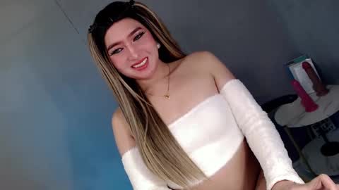 ellaine online show from 03-11-25, 11:37
