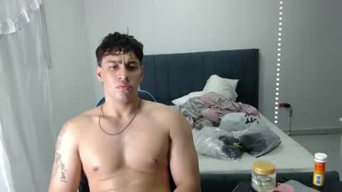 Snapshot of team23hot0 chatting on 09-12-25, 01:28 team23hot0 online show from 09-12-25, 01:28